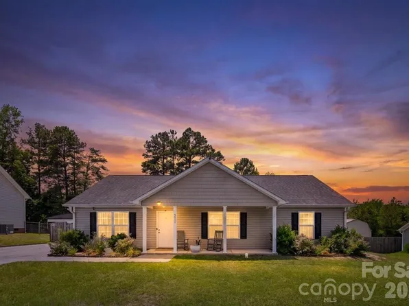 5071 Sedgefield Dr, Lancaster, SC 29720