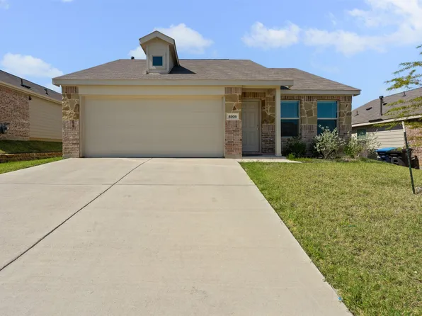 8308 High Robin Ave, Fort Worth, TX 76123