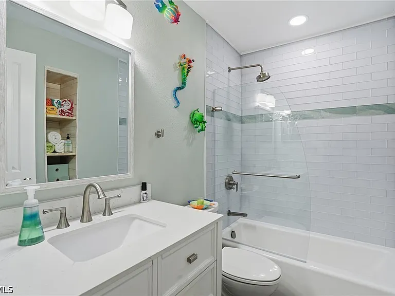 200 Lenell Rd #120 — Photo 9