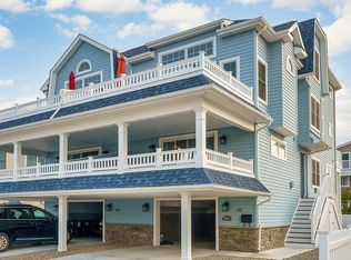 386 40th St, Avalon, NJ 08202