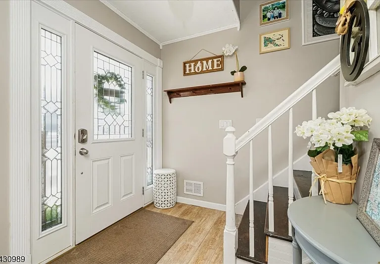 204 Dakota Dr — Photo 23