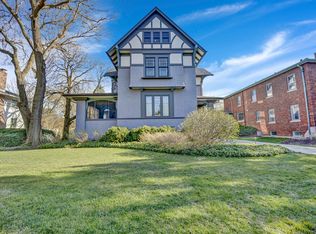 163 Addison Rd, Riverside, IL 60546