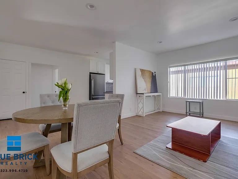 5312 Corteen Pl #16 — Photo 6