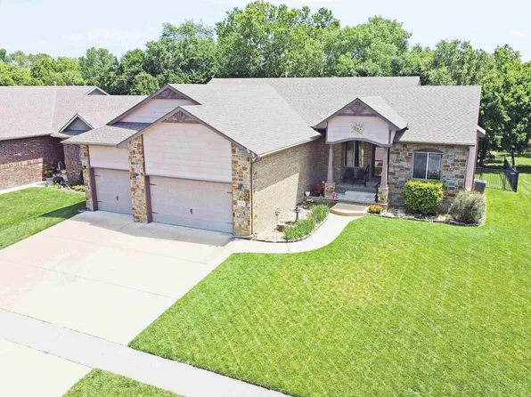 6326 N Richmond St, Wichita, KS 67204