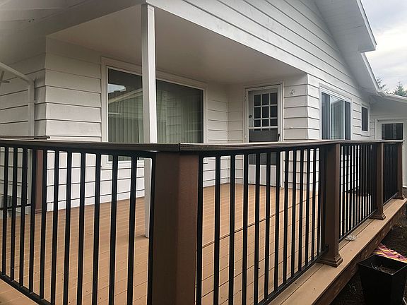 2nd image of 1501 NE 126th St