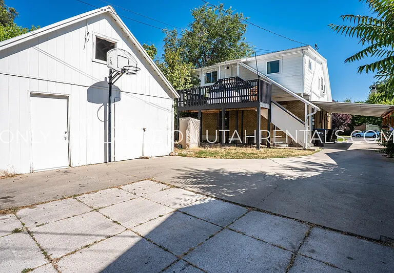 537 E 200 N Private Dm #1 — Photo 4