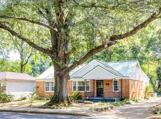 830 Colonial Rd, Memphis, TN 38117