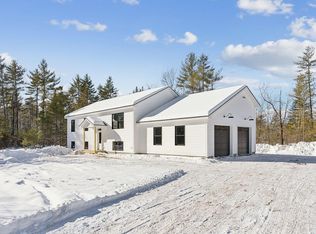 388 Manchester Rd, Standish, ME 04085