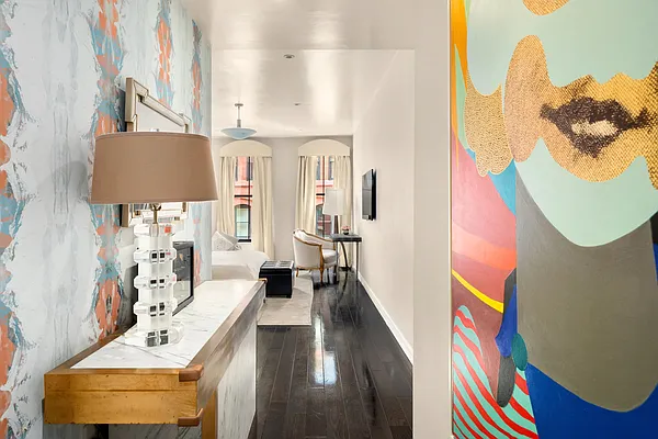 Sold by Compass | media 6