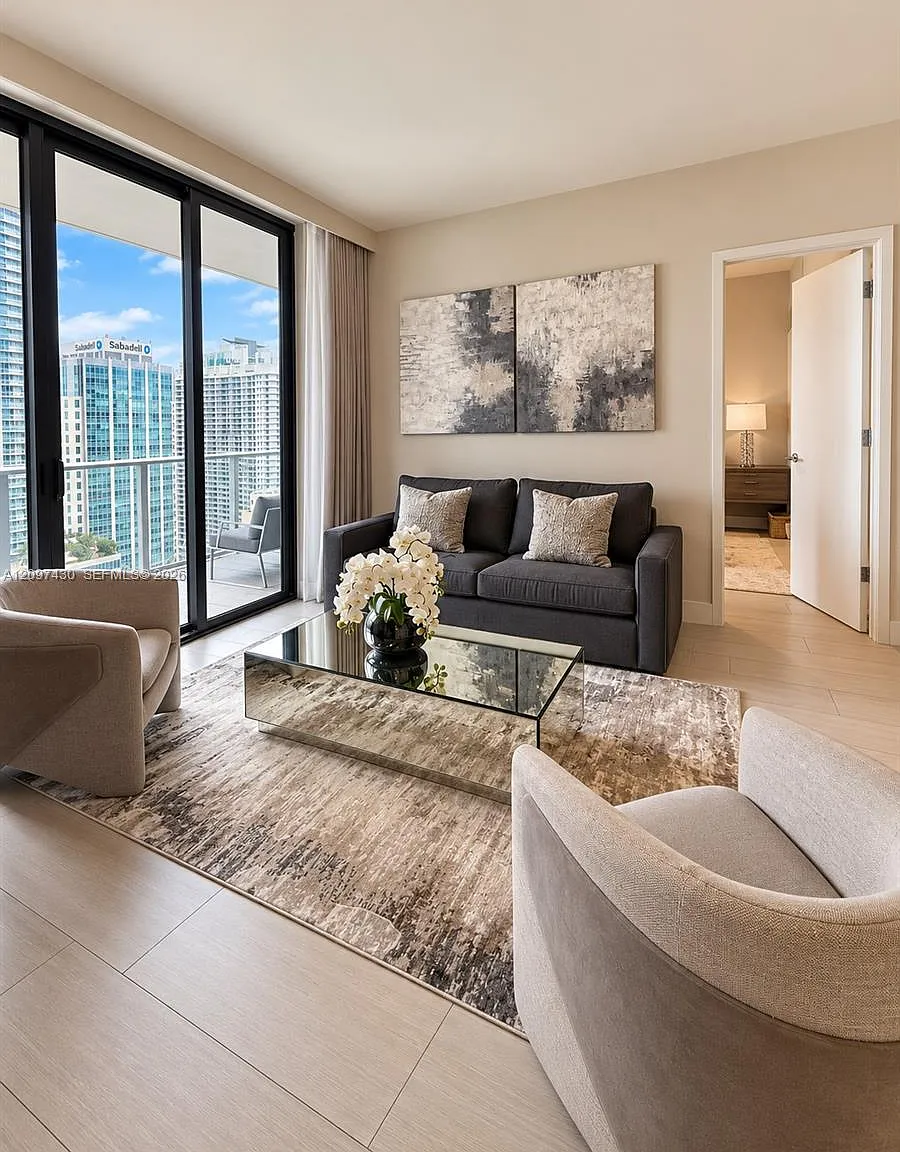 1010 Brickell Condo — Photo 2