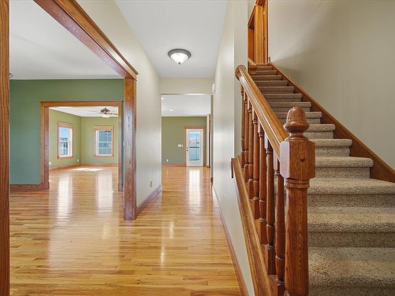 2nd image of 1813 Partridge Point