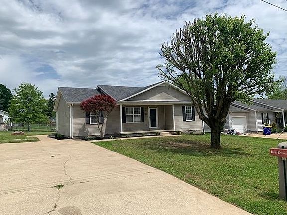 2nd image of 1326 Dell Way