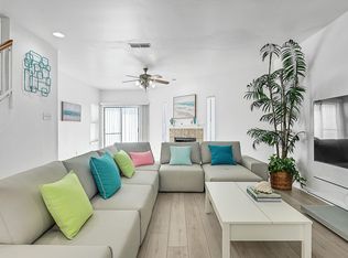 208 Seawall Blvd, Galveston, TX 77550