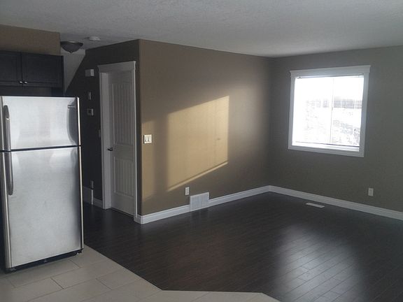 3rd image of 10272 BB 85th St