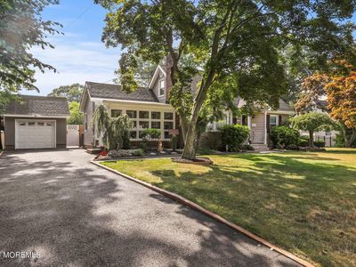 202 Highwood Road, Oakhurst, NJ, 07755