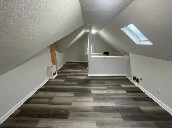 1620 Liberty St, Racine, WI 53404