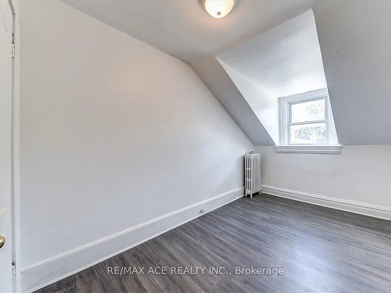 173 Spadina Rd #3 — Photo 6
