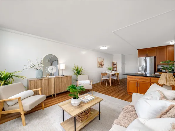 3215 Ala Ilima St APT B809, Honolulu, HI 96818