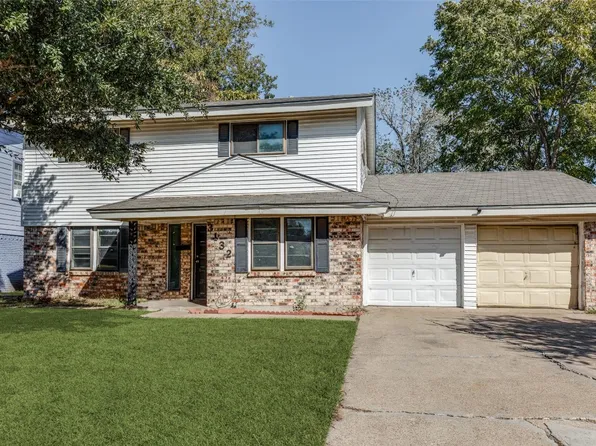 3132 Emily Dr, Mesquite, TX 75150