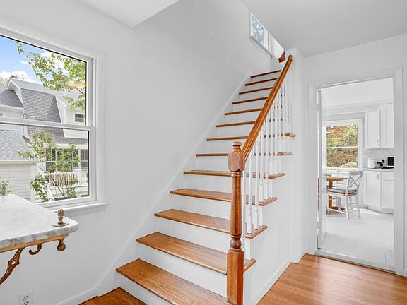 2nd image of 52 Wendt Ave