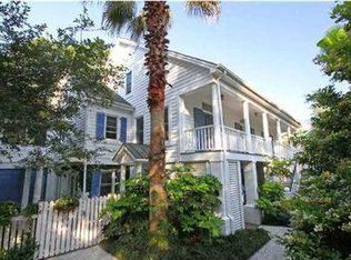 211 Bennett St, Mount Pleasant, SC 29464