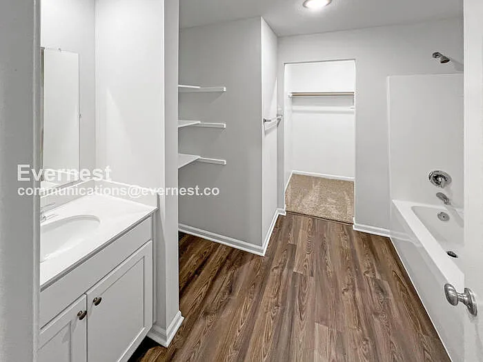 6919 College Ave — Photo 7