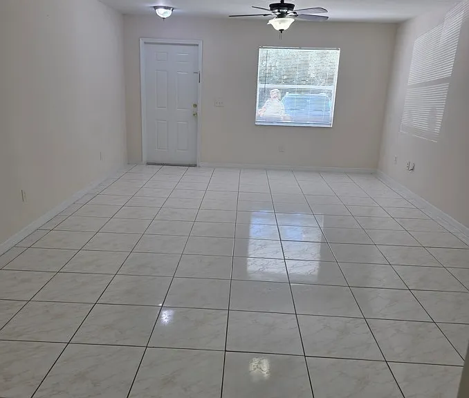 245 Meadow Rd — Photo 7