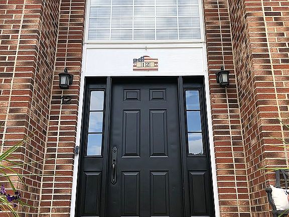 Striking Entryway!