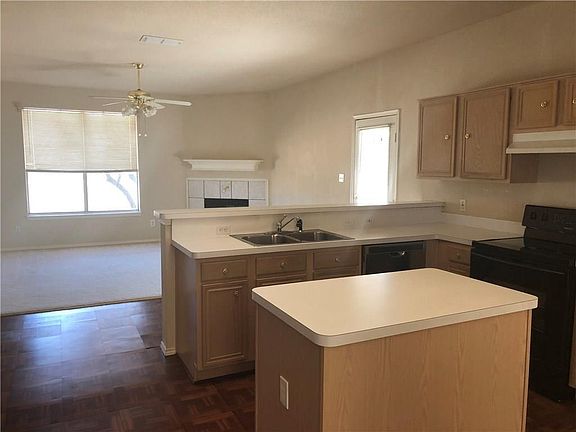 5th image of 4117 Big Thicket Dr
