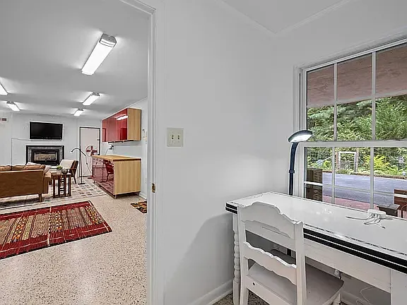 55 Cranesway Dr #1 — Photo 15