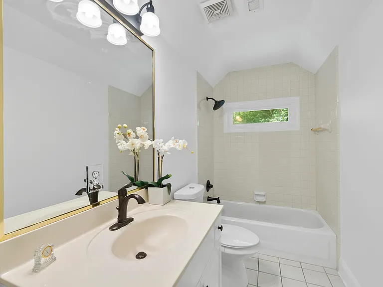 106 Birkhaven Dr — Photo 41