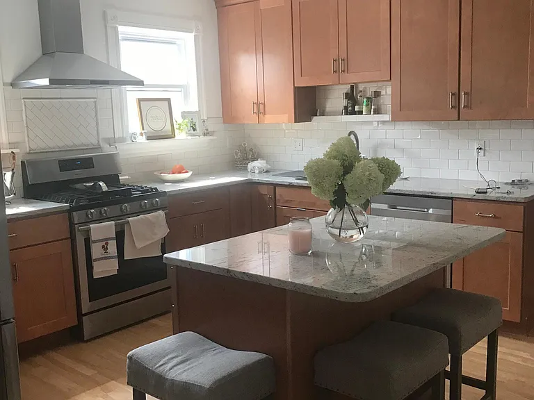 83 Brook St #3 — Photo 1