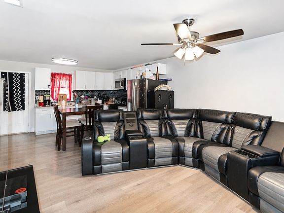 2nd image of 4606 Garda Dr