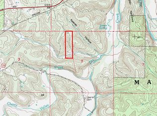 42 Horse Fly Valley Ln, Steelville, MO 65565