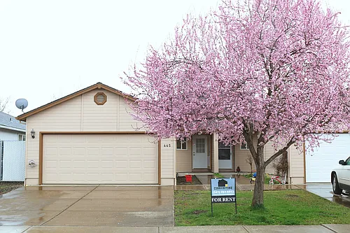 445 Crystal Dr Photo 1