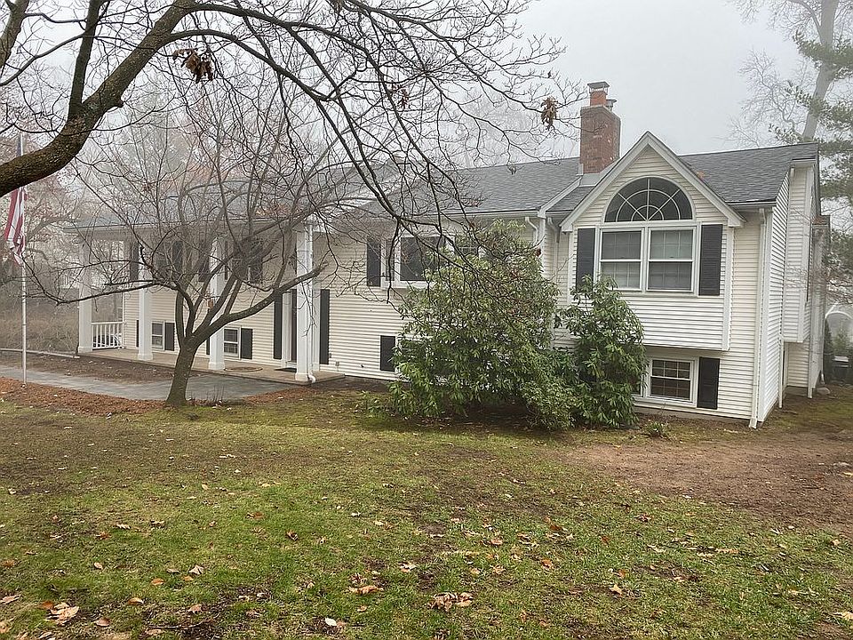 1st image of 574 Farview Ave