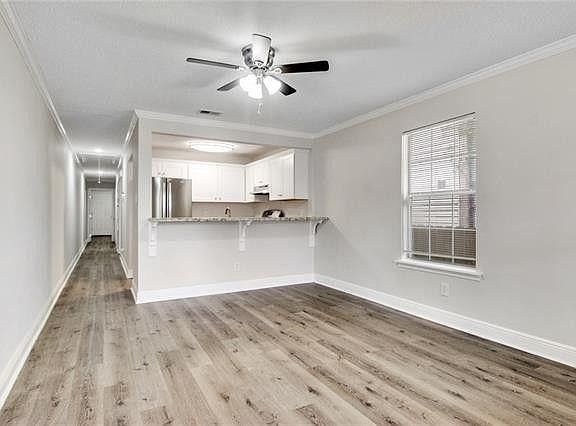4th image of 2115 Pauger St