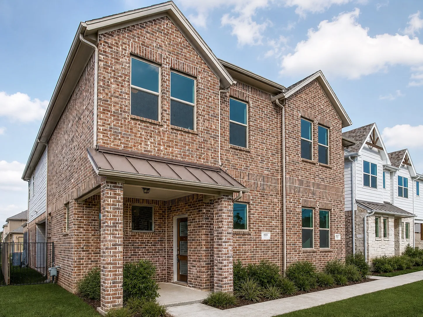 3 bed, 2.5 bath, 2000 sqft, $2,190 — Photo 1