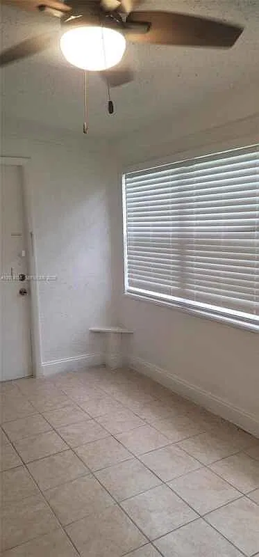 1514 Nw 11th Pl Fort Lauderdale, Fl 33311 — Photo 4
