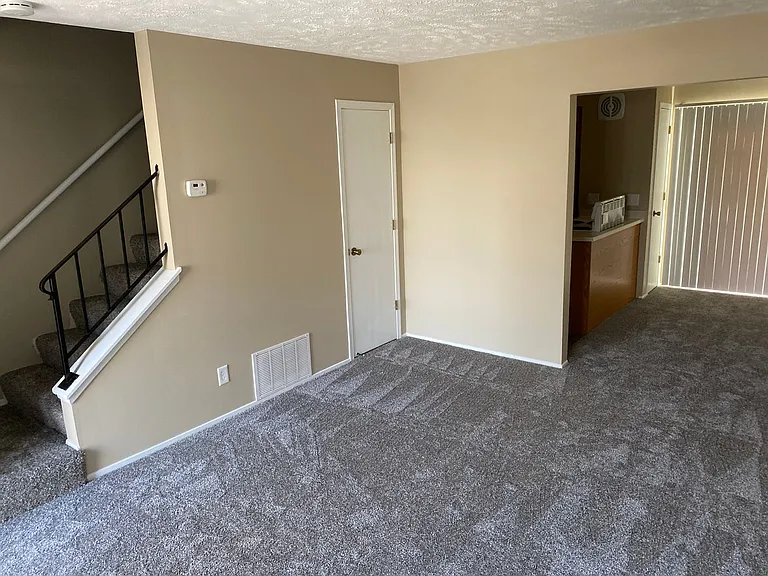 Southdale Square Apartments — Photo 170
