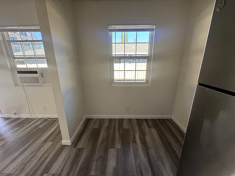 1359 Lewis St #3 — Photo 4