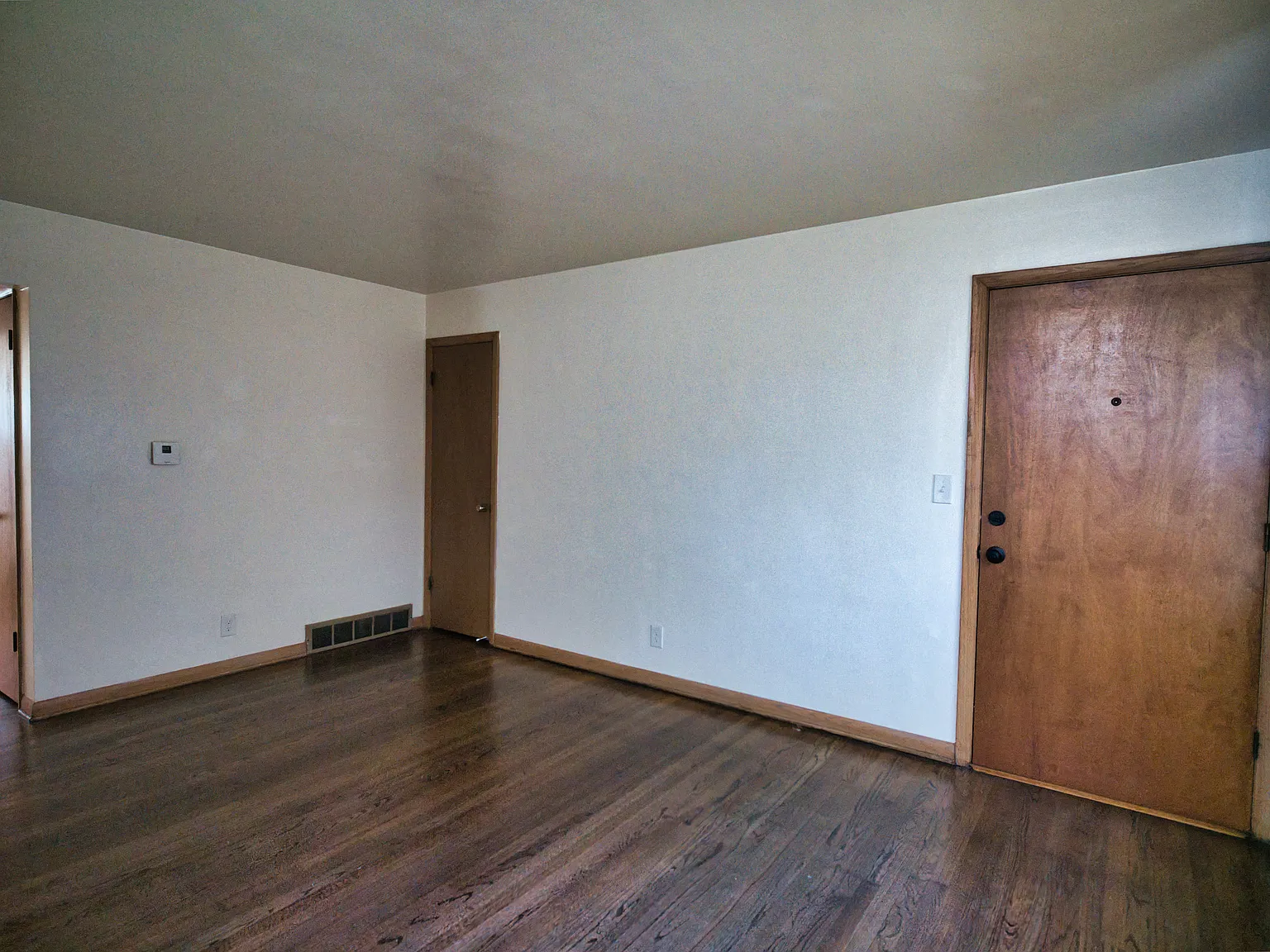 2 Bed Lower All New — Photo 4
