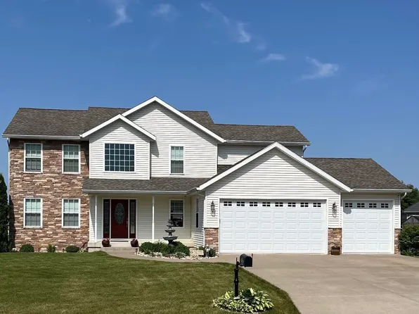 109 N 1st St, Colona, IL 61241