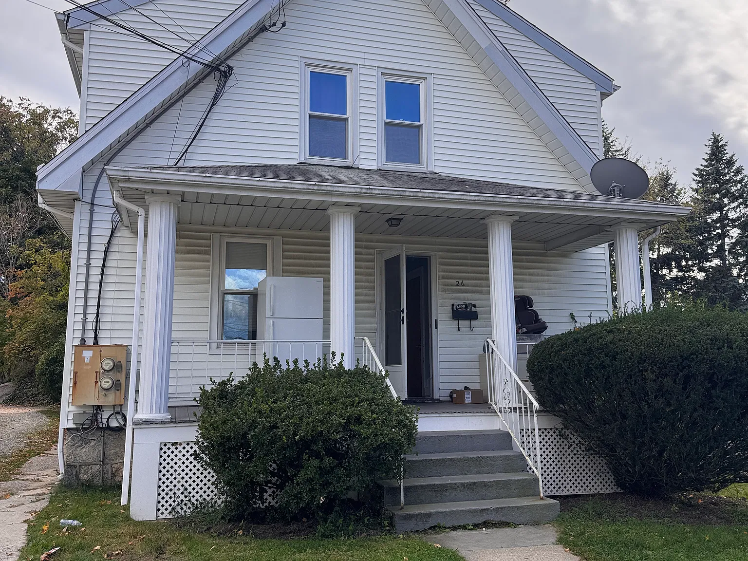2 bed, 858 sqft, $2,950 — Photo 2