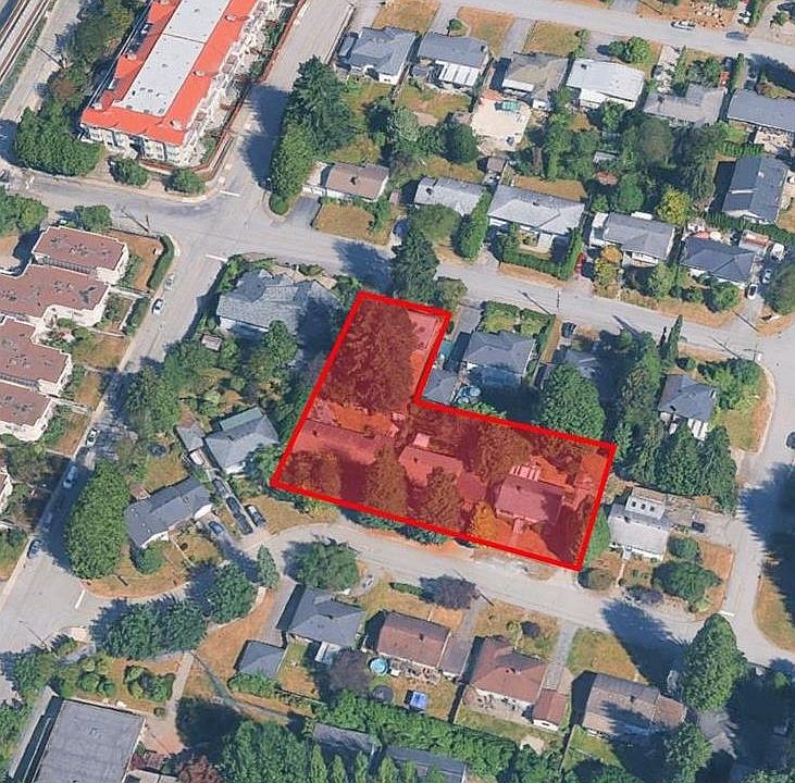 1st image of 521 Brookmere Ave
