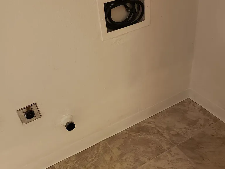 1729 Paisano St NE #4 — Photo 11