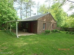 309 E Williams St, Athens, MI 49011
