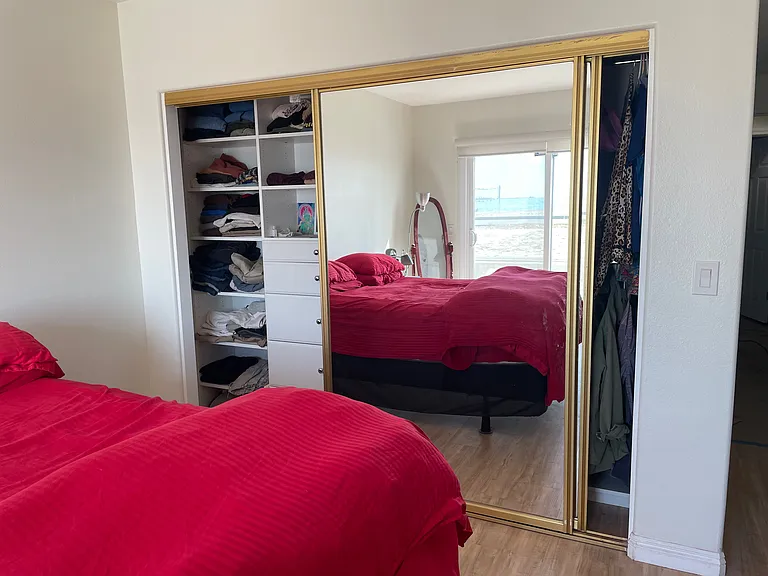 25 15th Pl #101 — Photo 23