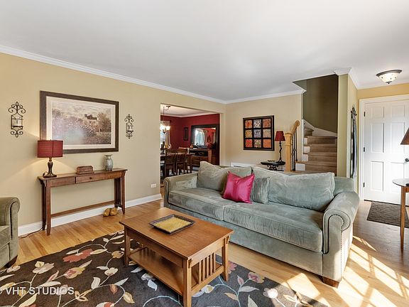 4th image of 9616 Parkside Ave