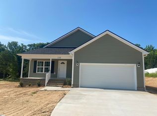 124 Laura Jane Ln, Gray Court, SC 29645